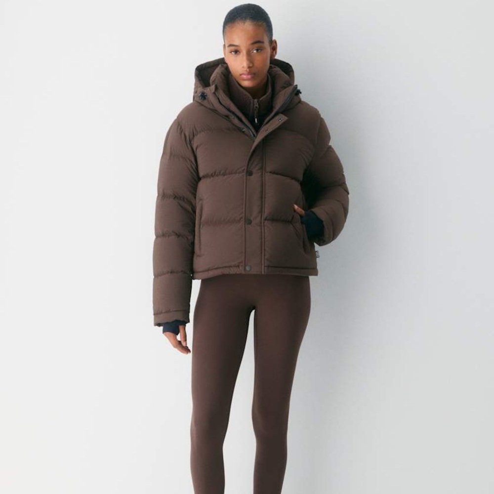 Aritzia esspresso superPuffer Jacket